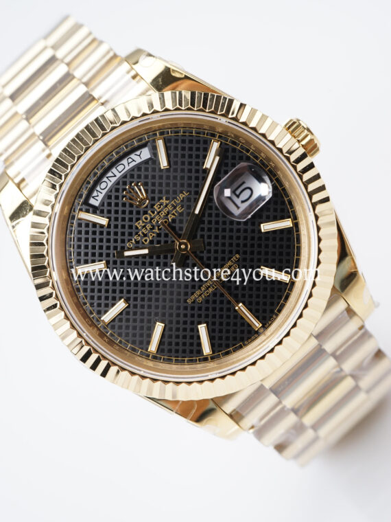 Rolex DayDate Black Hive Dial Yellow Gold 40MM BP