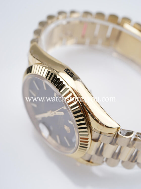 Rolex DayDate Black Hive Dial Yellow Gold 40MM BP