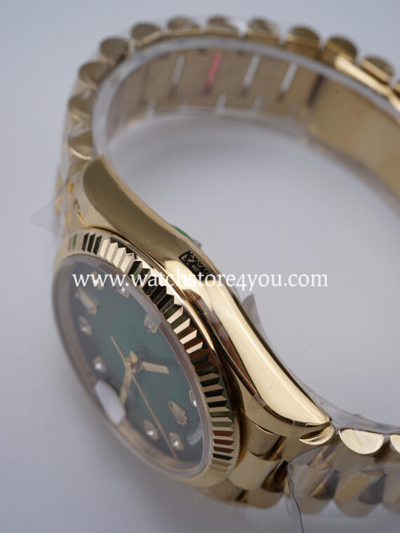 Rolex DayDate Green Ombre Dial Yellow Gold 36MM BP